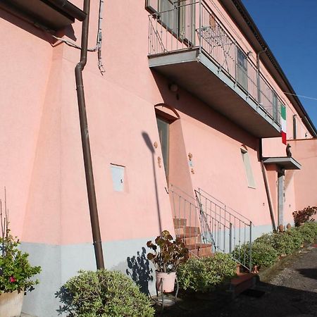 Agriturismo Podere Montenero Алберезе Екстериор снимка